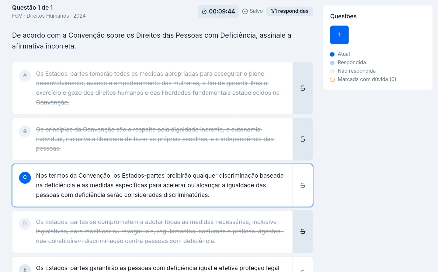 Simulado em andamento: enunciado, alternativas que podem ser riscadas, cronômetro, marcação de dúvida e lista de questões.